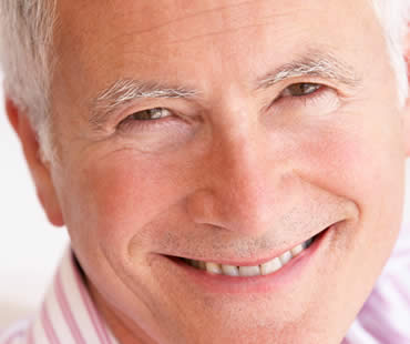 The Role of Dental Implants in a Smile Makeover
